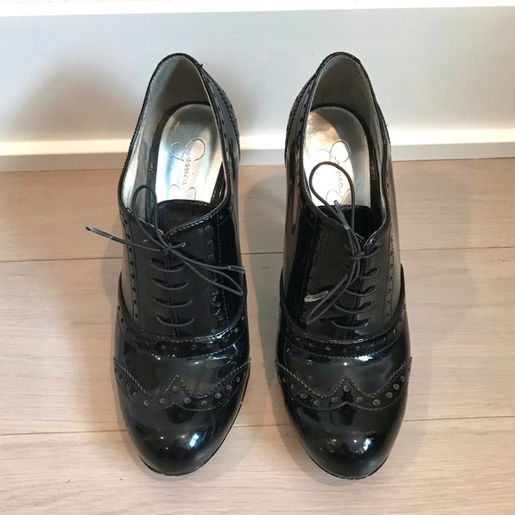 Black Patent Jessica Simpson Heeled Oxfords - 6 - Picture 3 of 5